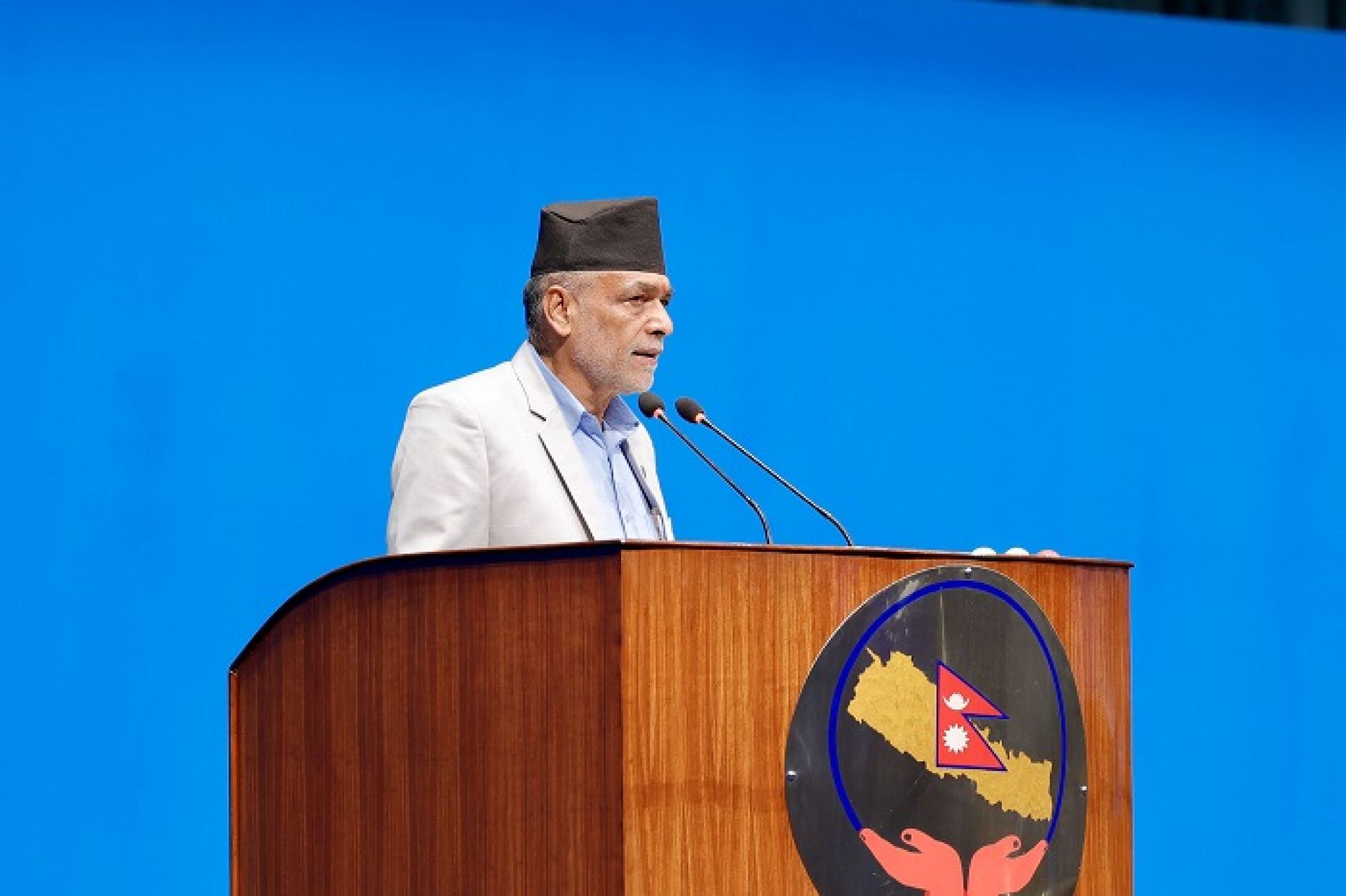 खाद्य सुरक्षाका लागि मलखादमा ६६ प्रतिशतसम्म अनुदानः मन्त्री अधिकारी